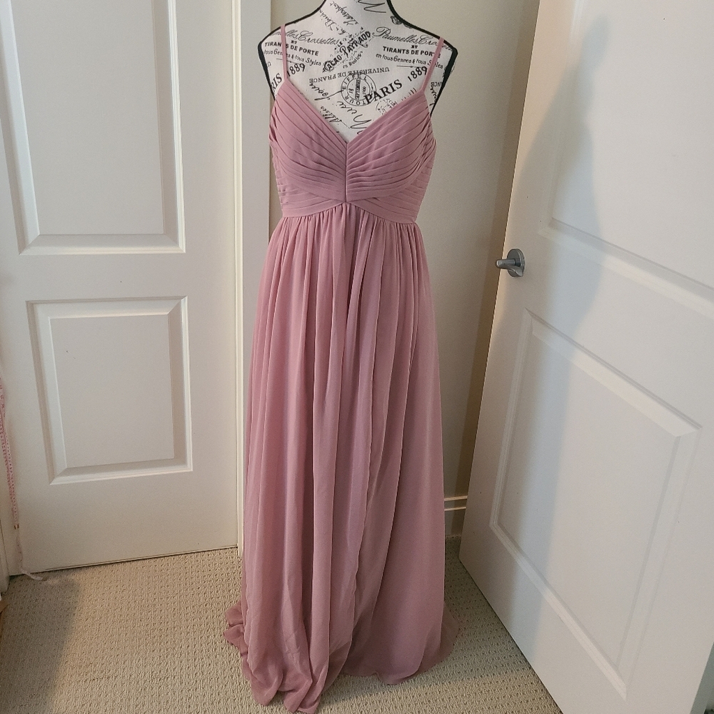 Grad/Bridesmaid  Formal Gown Azazie Raychelle Long Flowy Dress color Dusty Rose